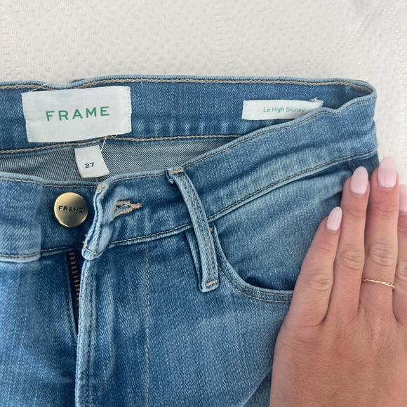 Frame Le High Skinny Jeans - Picture 3 of 5